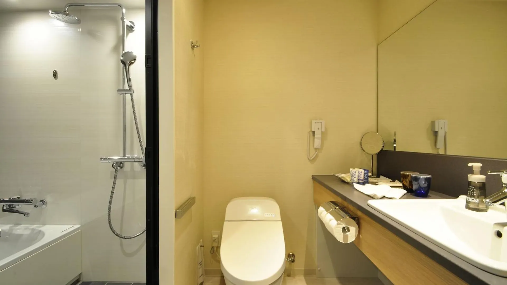 Hotel Jal City Sapporo Nakajima Park 3*,